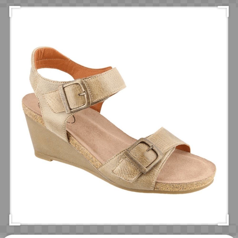 Taos Buckle Up Wedges in Stone